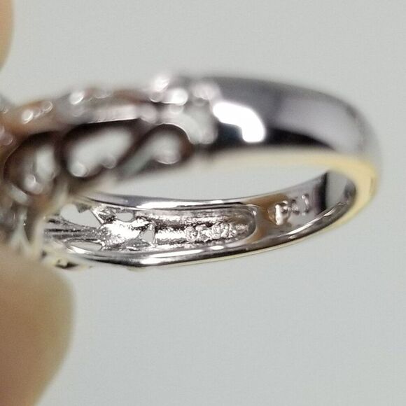 Vintage Sterling Silver Sparkling Round Rhinestone Ring, Size 5 Band, Estate - Picture 8 of 12